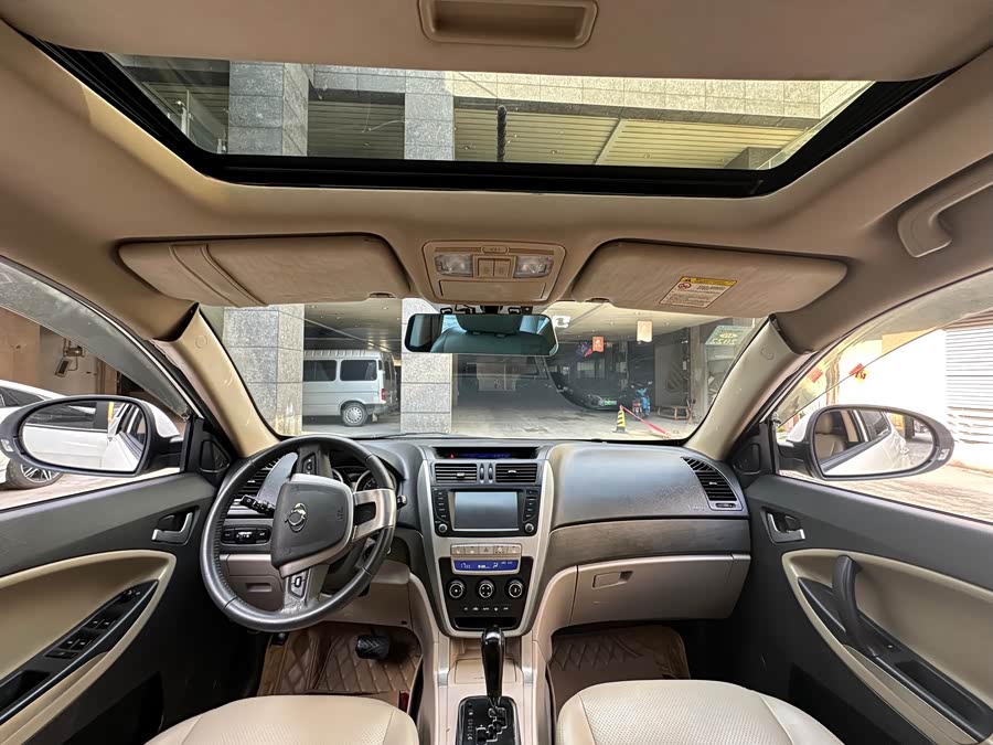 GEELY GX7 2013 car image #6