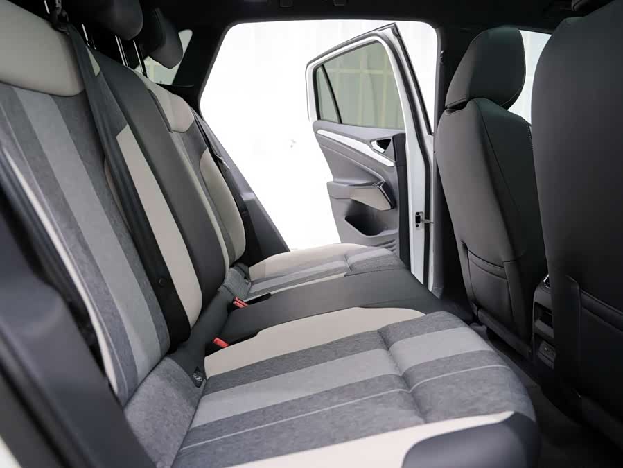 Volkswagen ID.4 Crozz 2024 car image #6