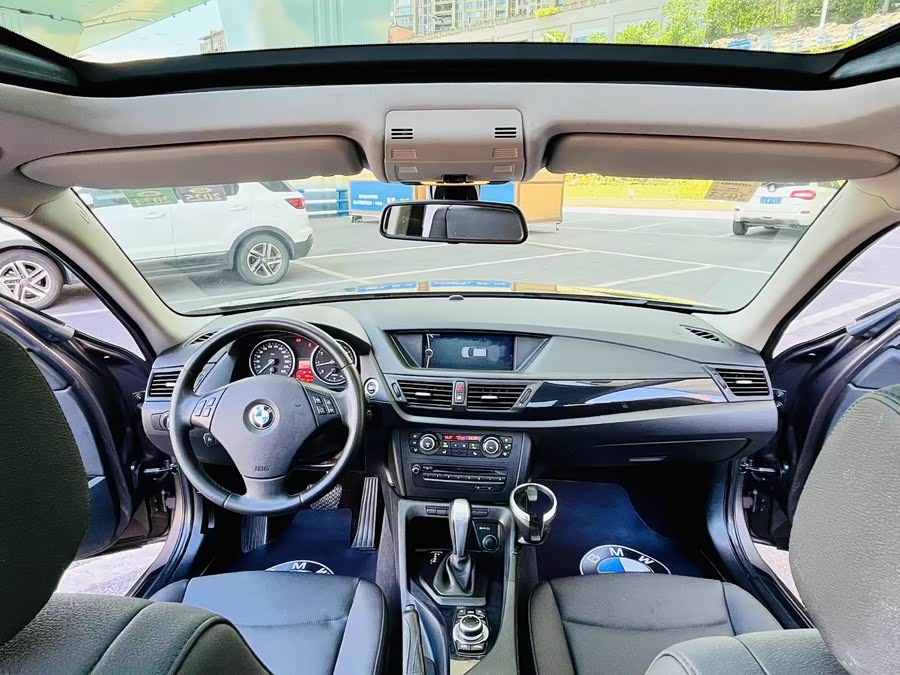 BMW X1 (Imported) 2012 car image #6