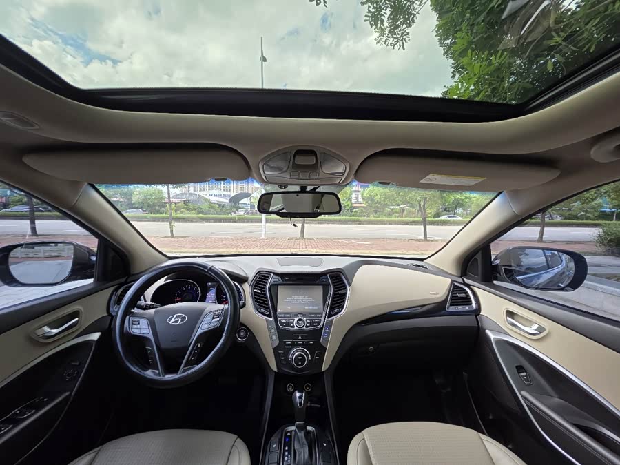 Hyundai Santa Fe (Imported) 2013 car image #6