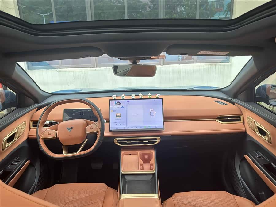 哪吒汽车 哪吒X 2023 汽车图片 #6