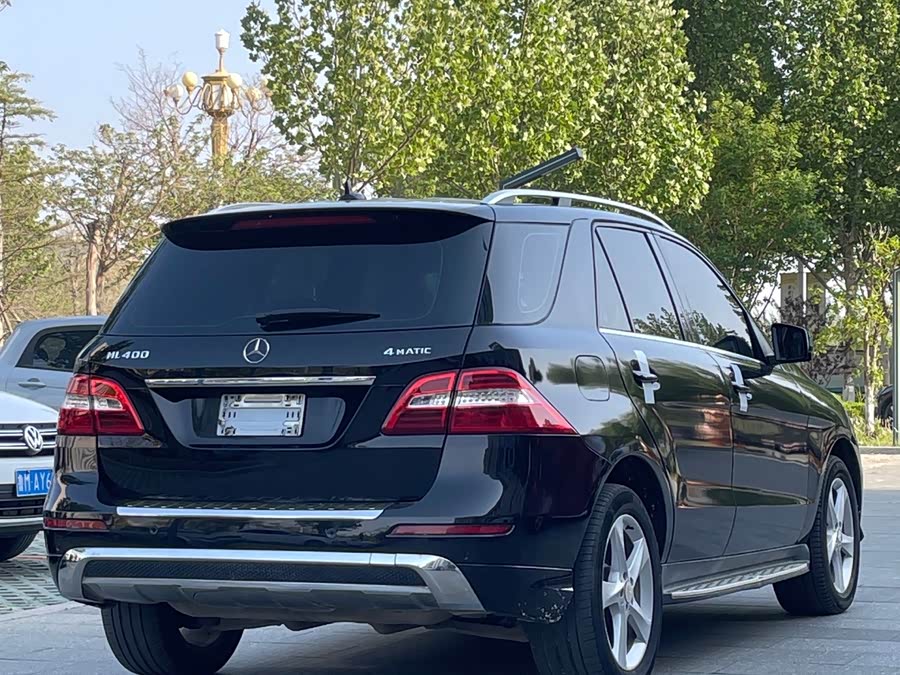 Mercedes-Benz M Class 2013 car image #6