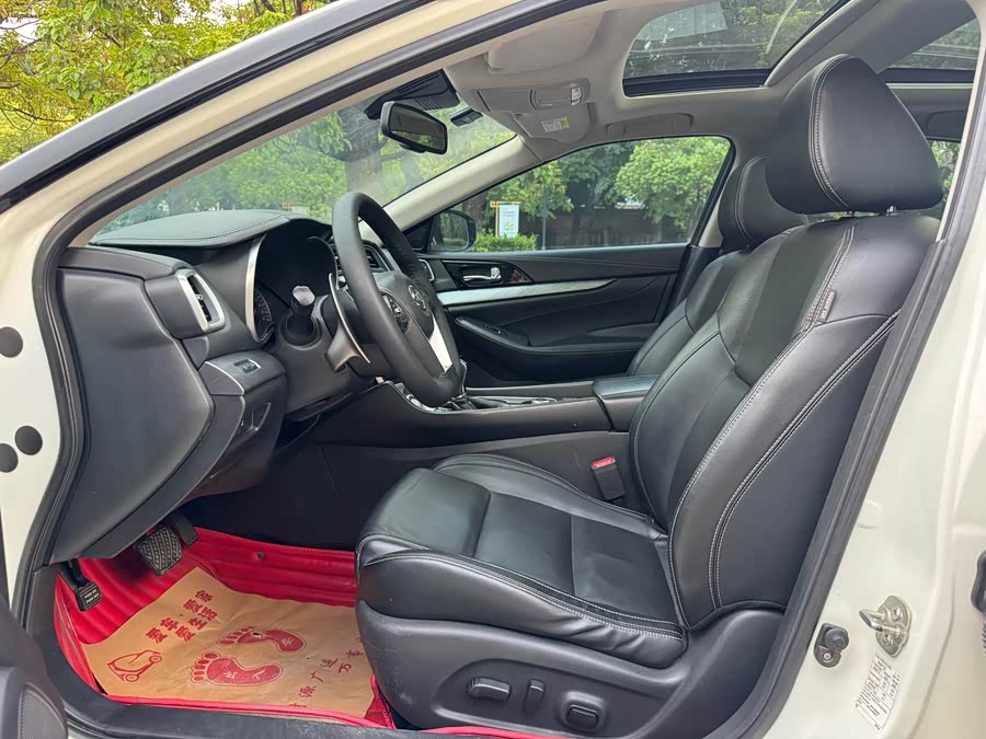 Nissan Maxima 2018 صورة سيارة #6