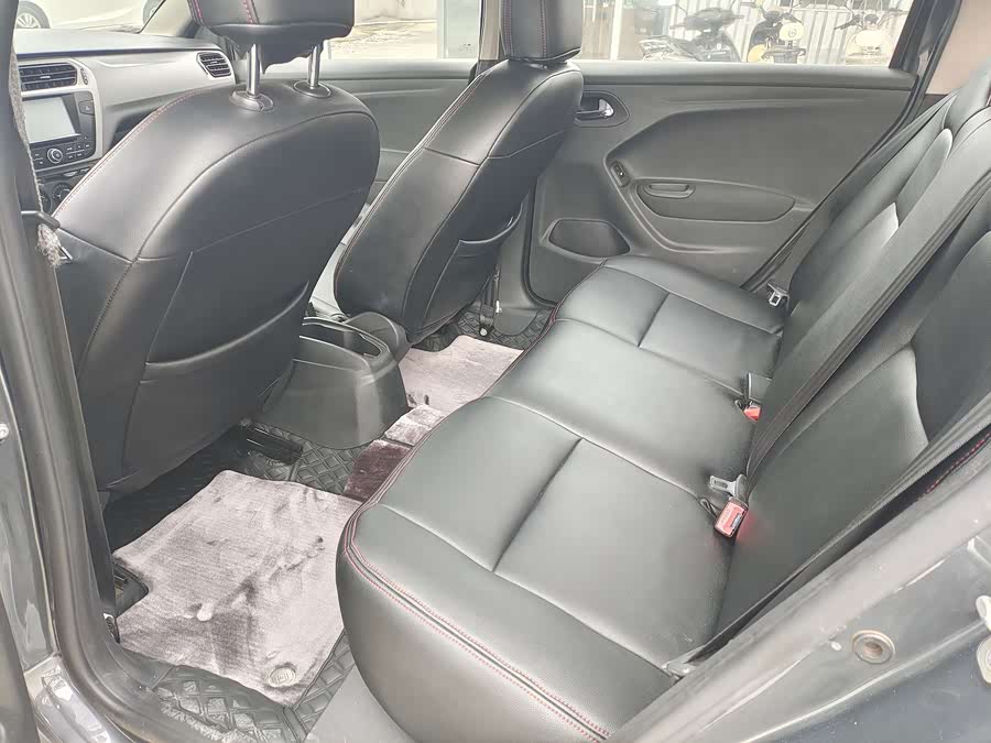 Citroen C-Elysée 2016 imagem de carro #6