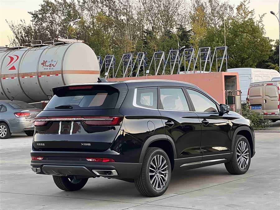 Jetour X95 2025 car image #6