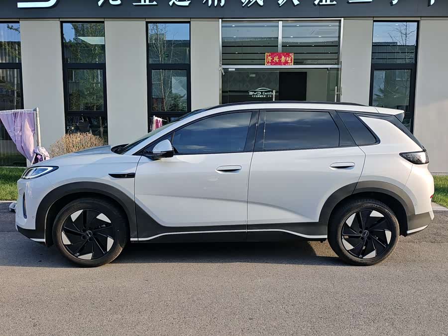 BYD Sea Lion 05 EV 2025 car image #6