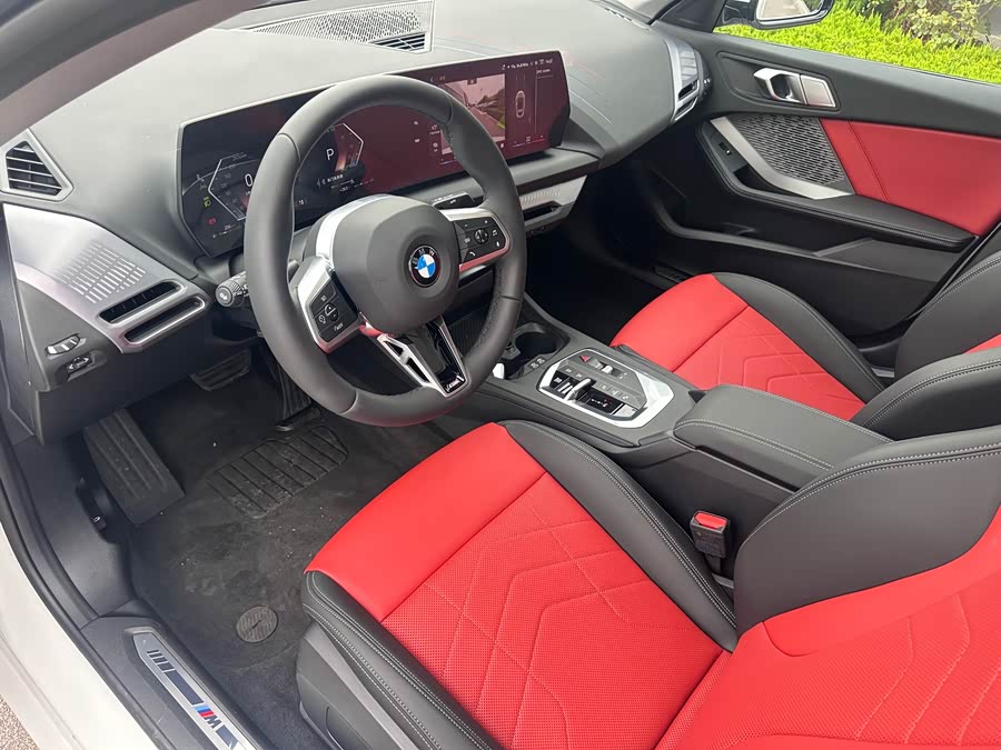 BMW 2 Series car image #6