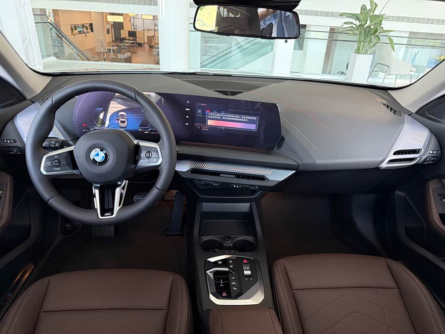 BMW 2 Series صورة سيارة #6