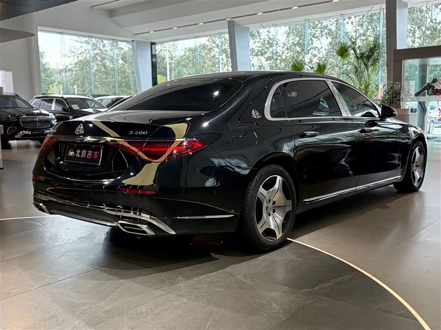 Mercedes-Benz Maybach S Class 2024 car image #6