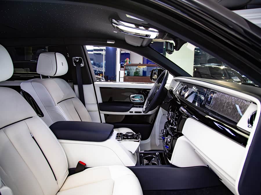 劳斯莱斯 幻影 2022 汽车图片 #6