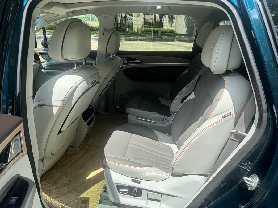 Forthing Yacht 2023 #6 Forthing Yacht 2023 car image #6