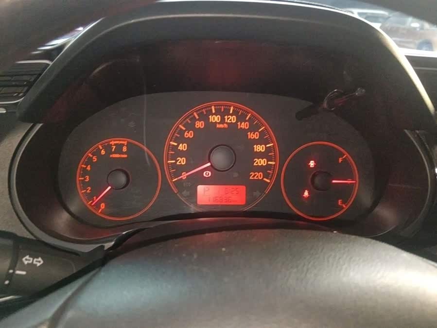 Honda Greiz 2017 #6 Honda Greiz 2017 صورة سيارة #6