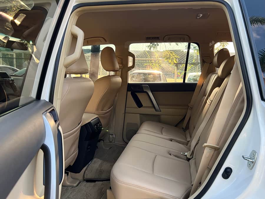 Toyota Prado (Imported) 2015 car image #6