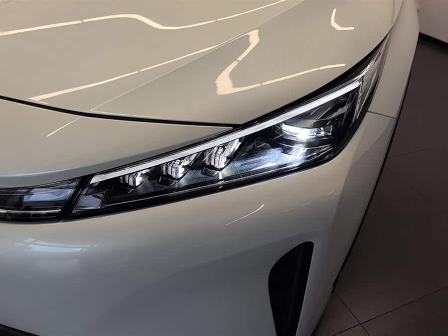 Roewe D5X DMH 2024 imagen de coche #6