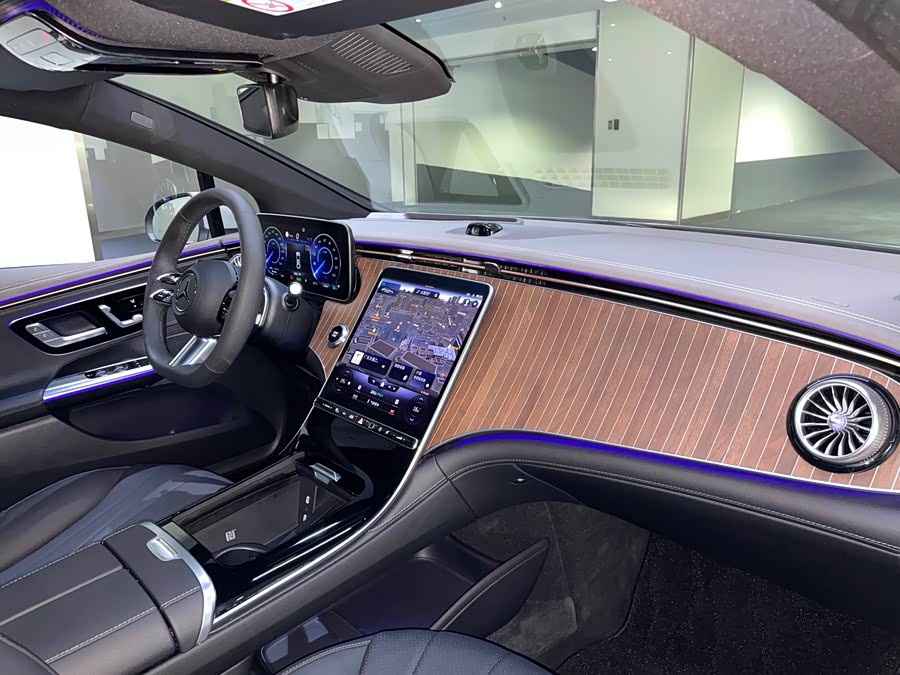 Mercedes-Benz EQE Class 2023 #6 Mercedes-Benz EQE Class 2023 car image #6