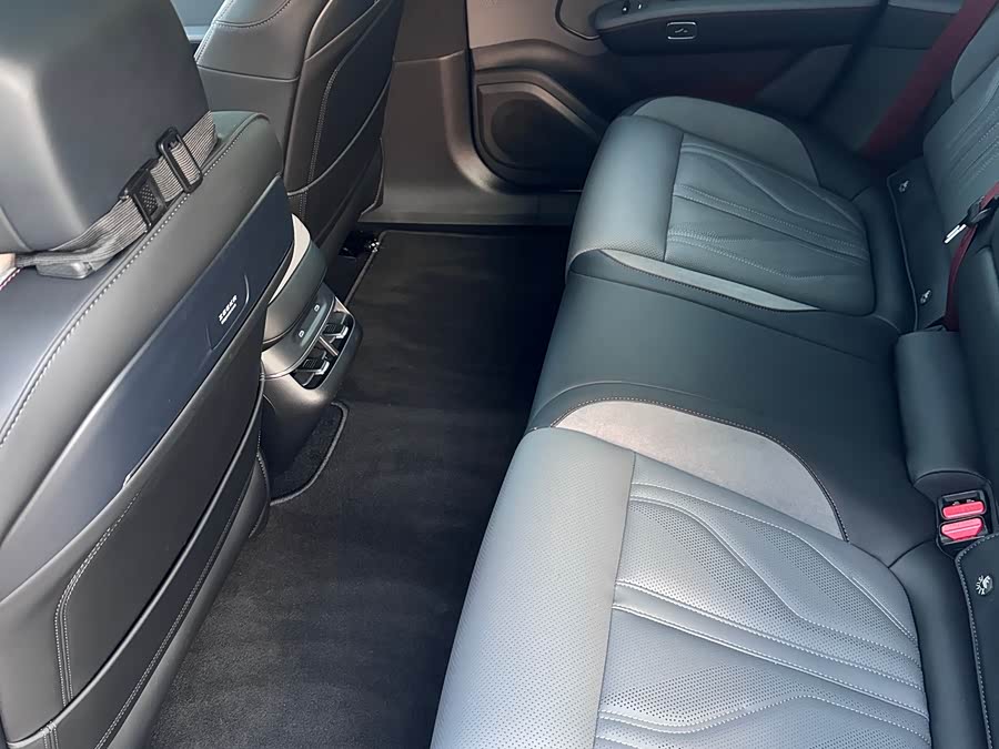 极氪 极氪007GT 2025 汽车图片 #6