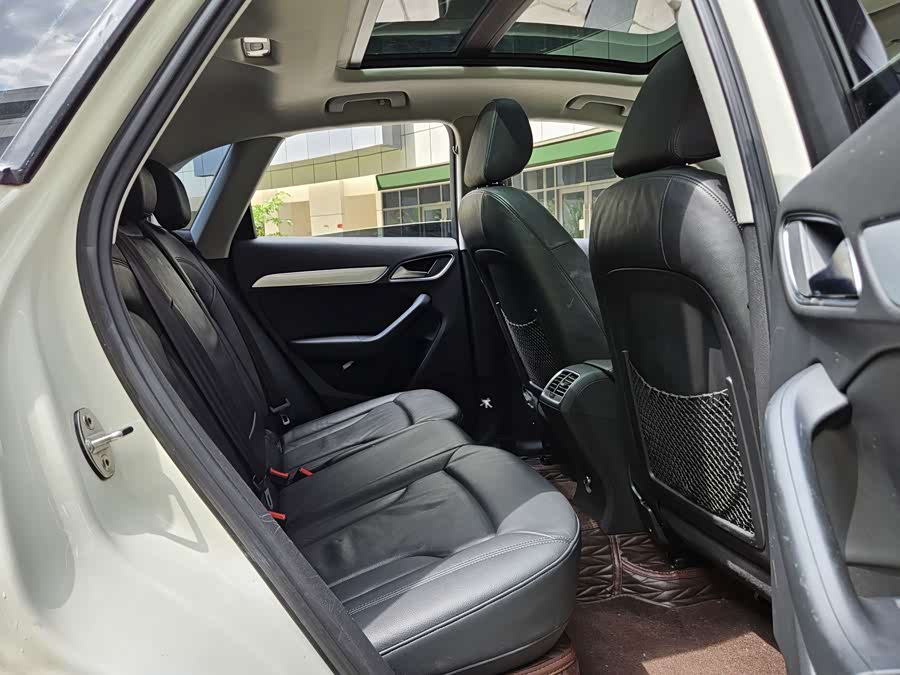 Audi Q3 (Imported) 2013 immagine di auto #6