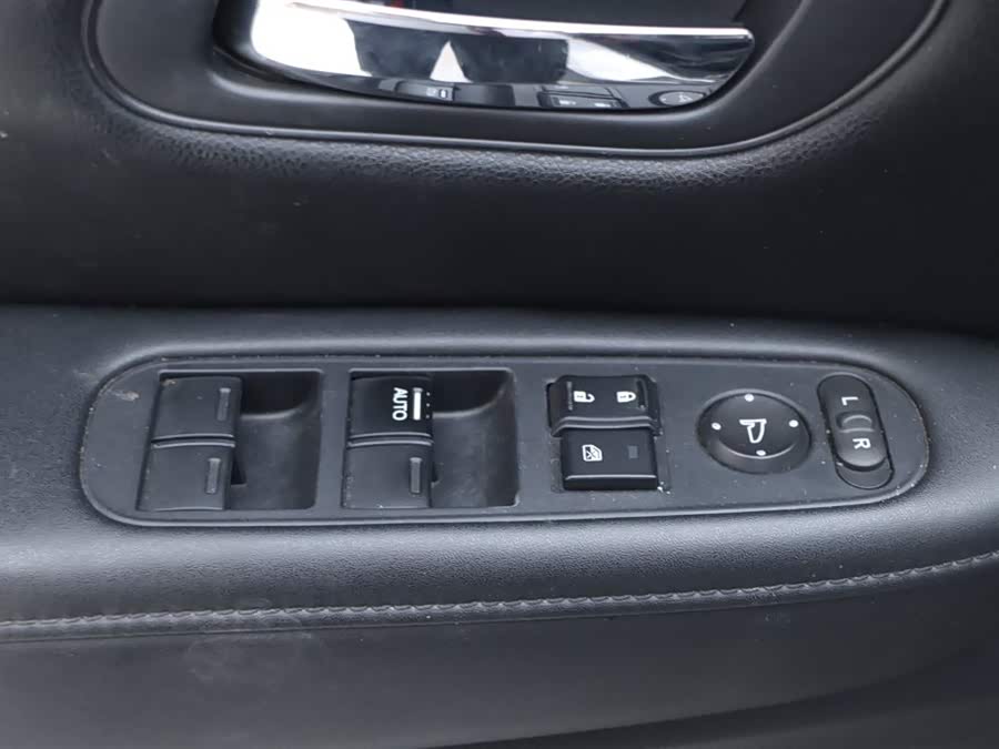 Honda XR-V 2020 #6 Honda XR-V 2020 car image #6