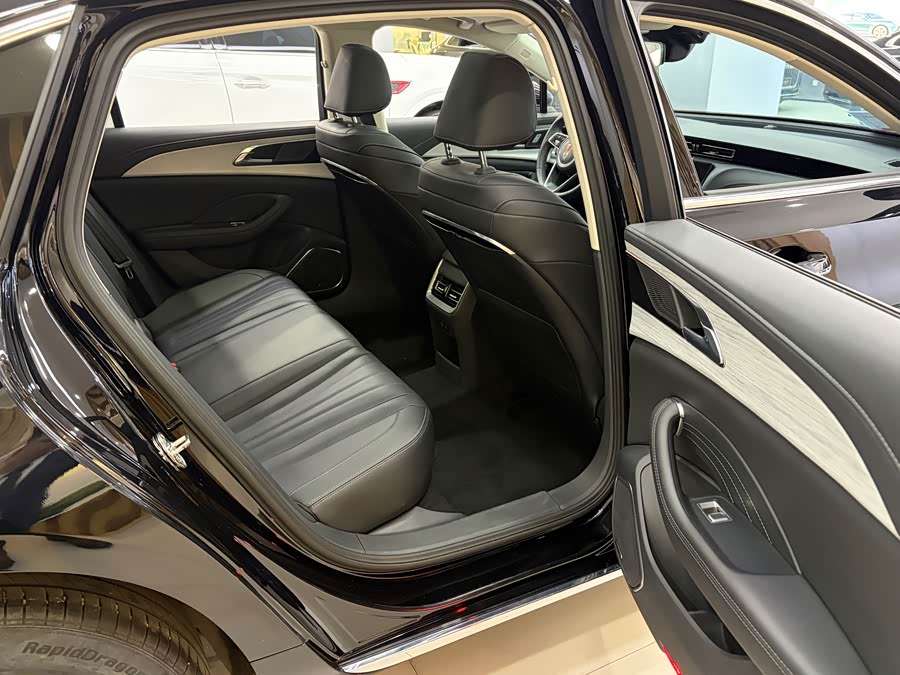 HongQi H5 2024 #6 HongQi H5 2024 car image #6