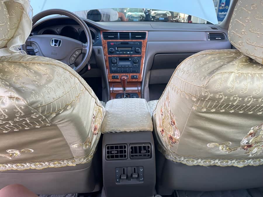 Honda Legend 2004 car image #6