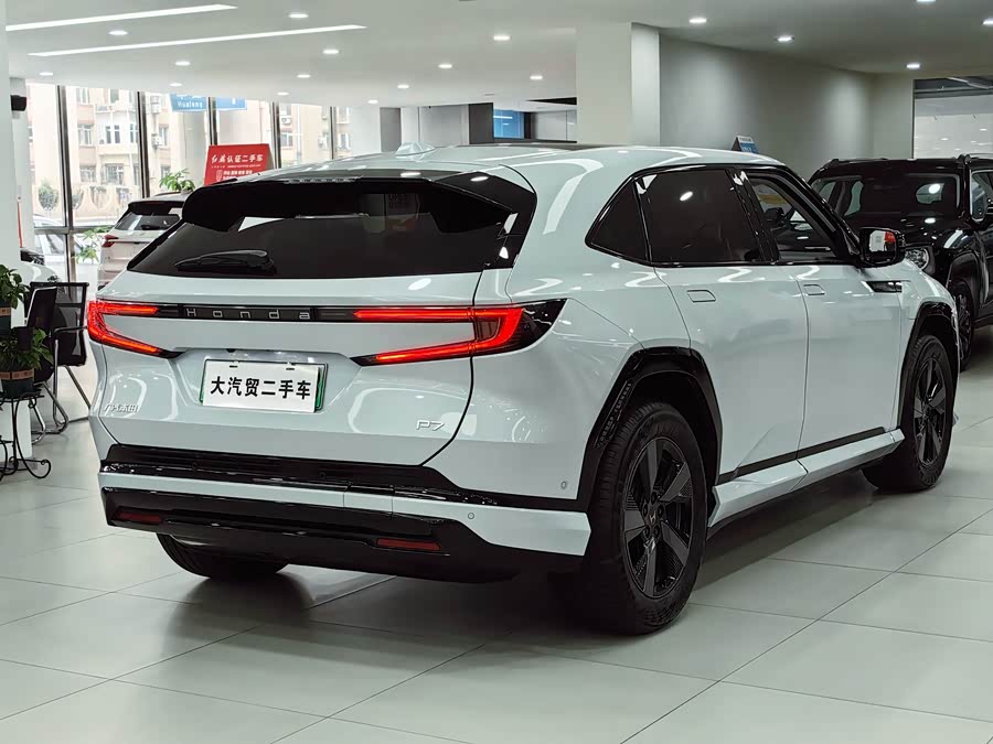 Honda P7 2025 car image #6