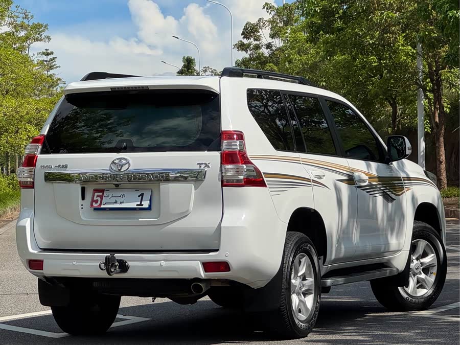 Toyota Land Cruiser Prado 2012 car image #6