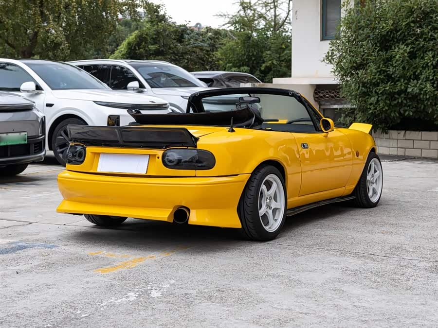 GEELY Monjaro MHEV 2009 car image #6