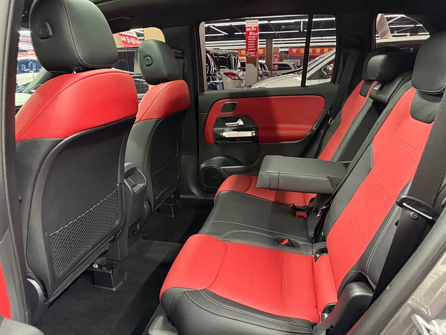 Mercedes-Benz GLB AMG 2023 immagine di auto #6