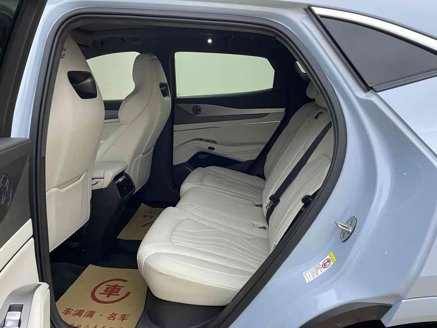 Denza N7 2024 صورة سيارة #6