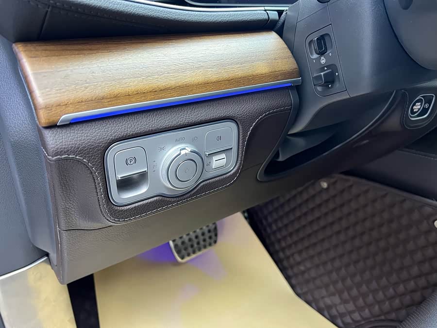 Mercedes-Benz GLS Class 2020 #6 Mercedes-Benz GLS Class 2020 car image #6