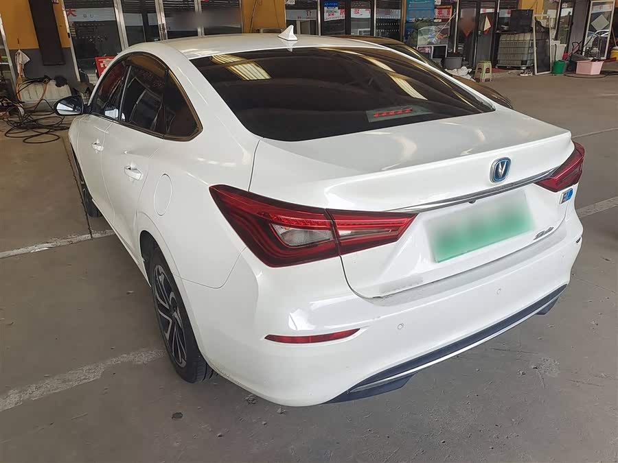 Changan Eado EV 2020 #6 Changan Eado EV 2020 immagine di auto #6