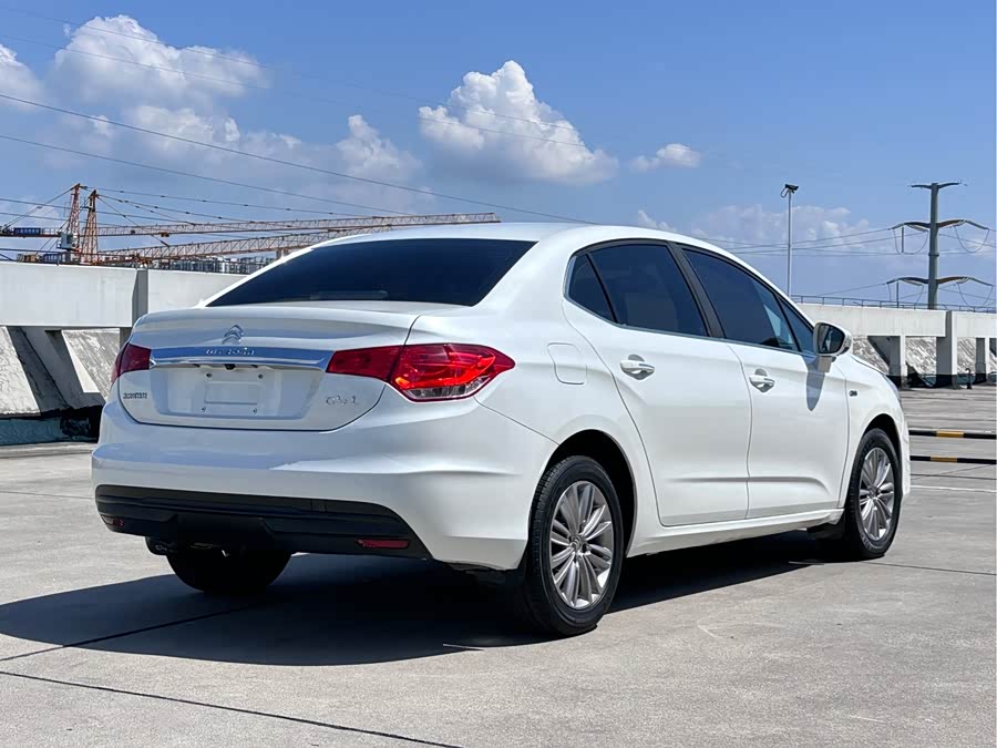 Citroen C4L 2015 car image #6