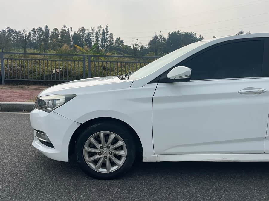 Changan Alsvin V7 2015 car image #6