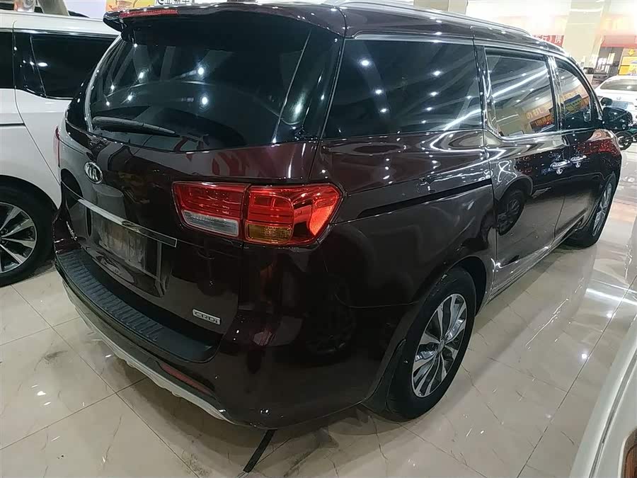 Kia Carnival (Imported) 2016 car image #6