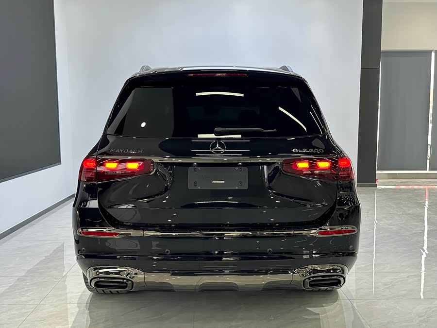 Mercedes-Benz Maybach GLS 2025 car image #6