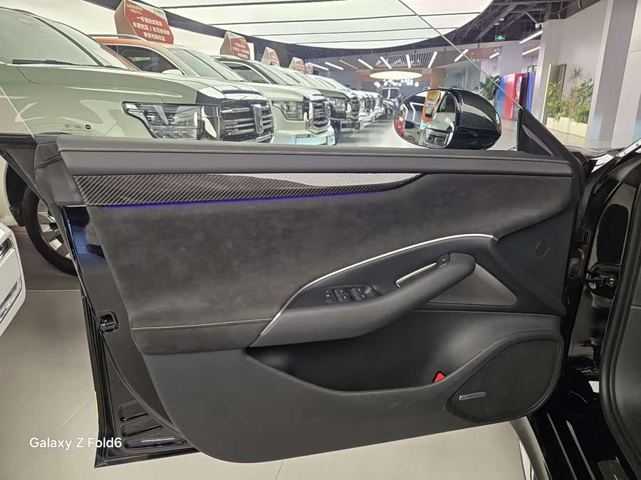 小米汽车 小米SU7 Ultra 2025 汽车图片 #6