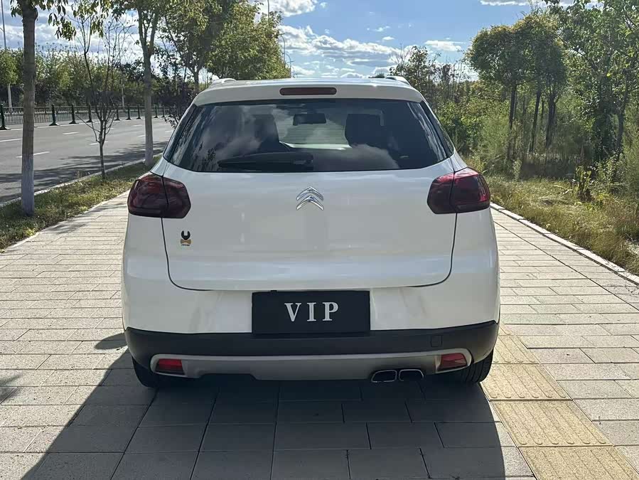 Citroen C3-XR 2015 car image #6