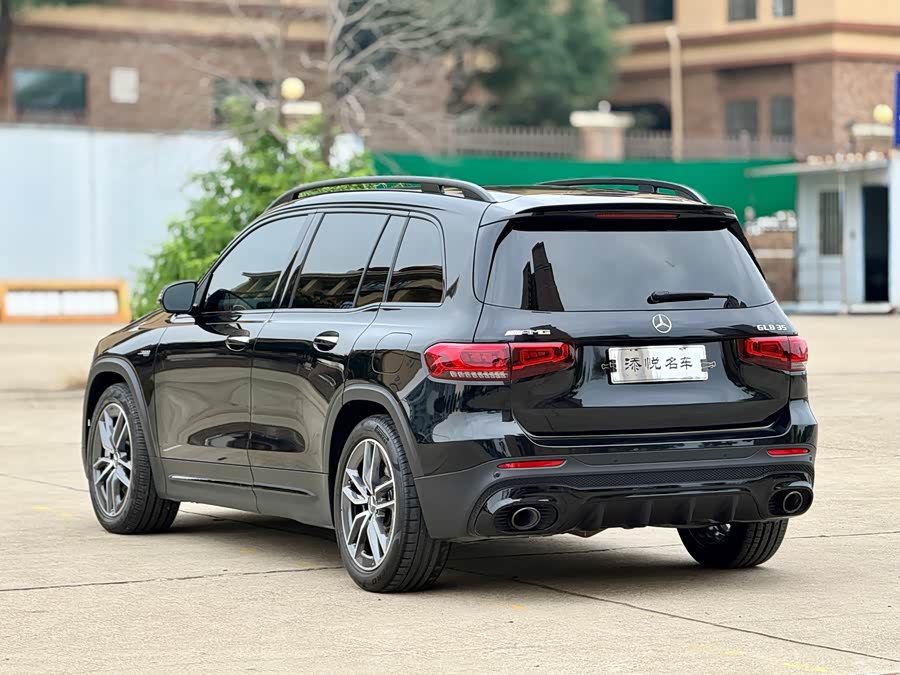 Mercedes-Benz GLB AMG 2022 immagine di auto #6