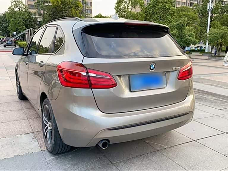BMW 2 Series Tourer (Imported) 2015 #6 BMW 2 Series Tourer (Imported) 2015 car image #6