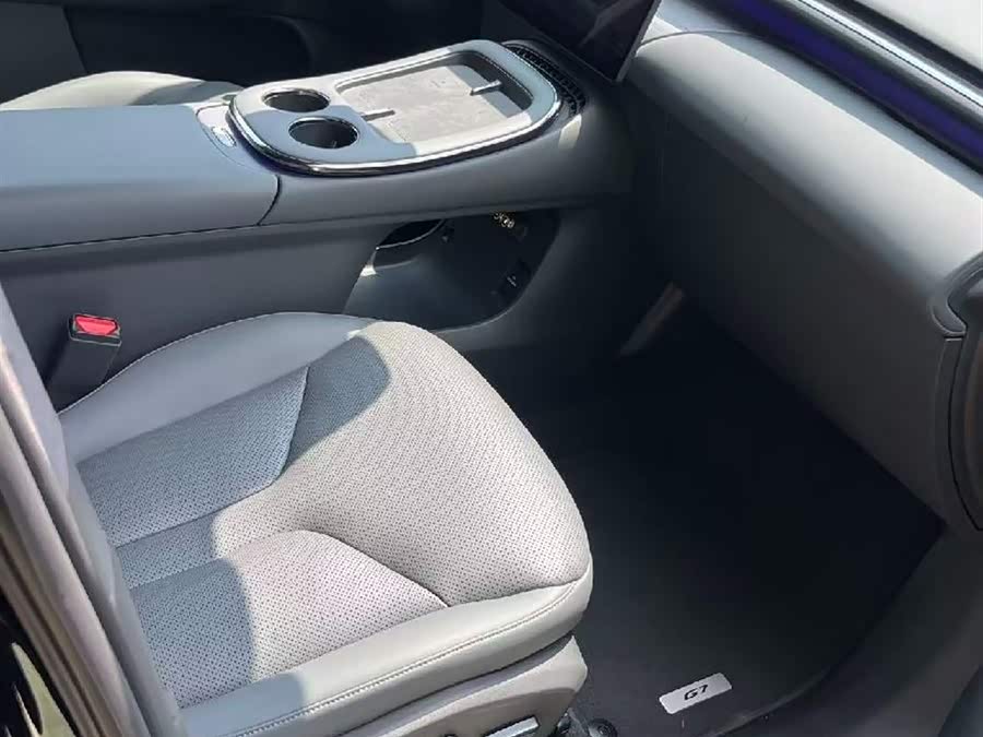 Xpeng G7 2025 immagine di auto #6