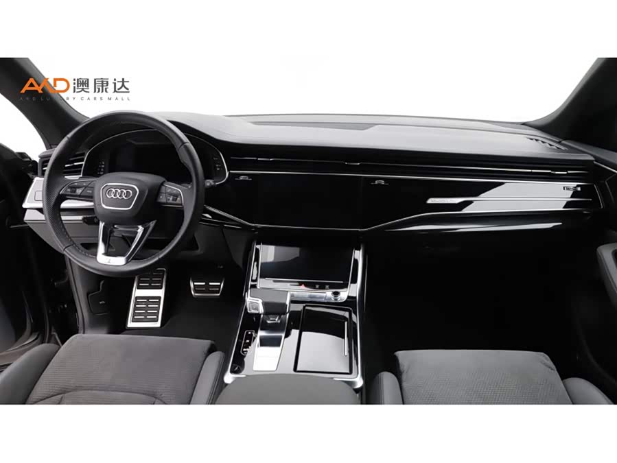 Audi Q8 2021 car image #6
