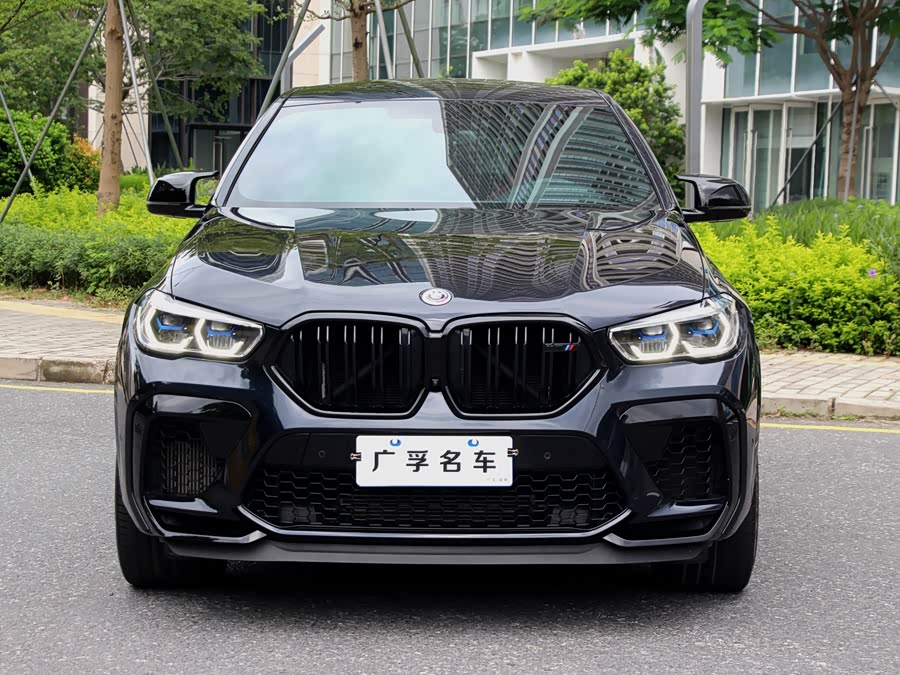 BMW X6 M 2023 car image #6