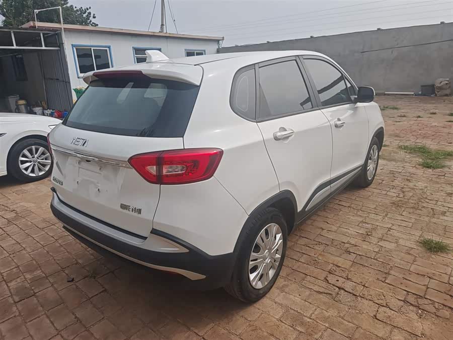 哪吒汽车 哪吒N01 2019 汽车图片 #6