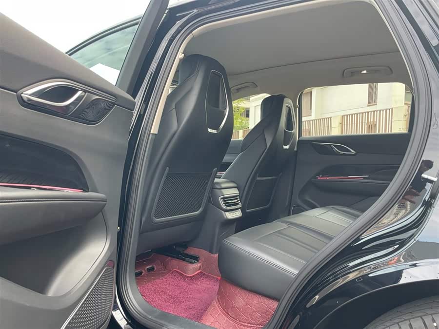 HongQi HS3 PHEV 2024 car image #6