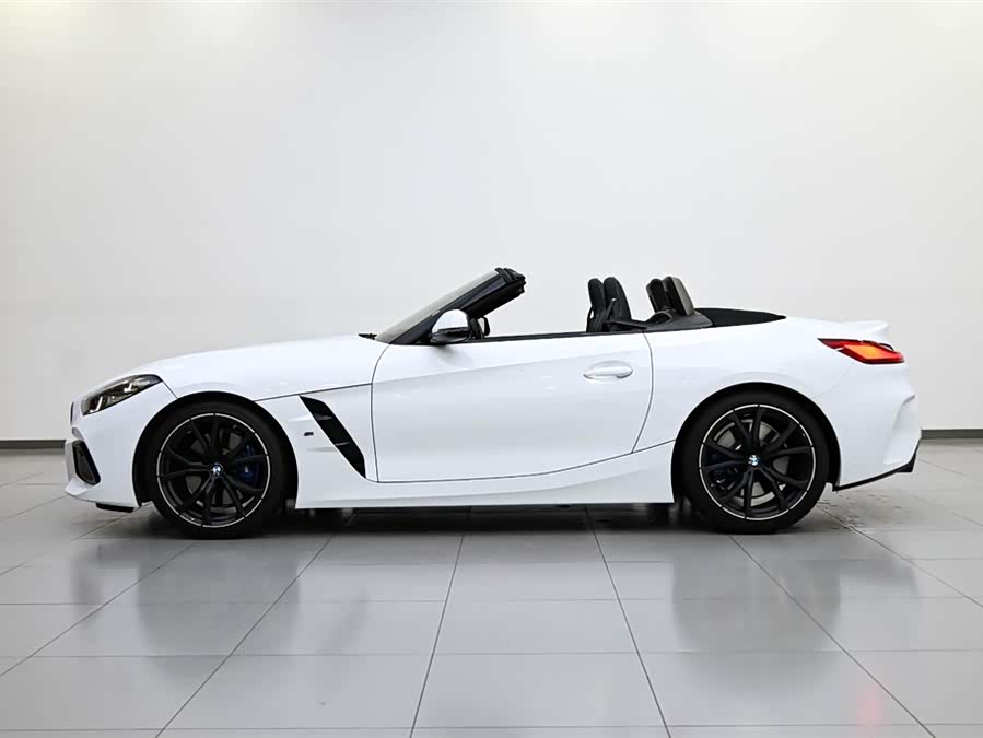 BMW Z4 2023 immagine di auto #6