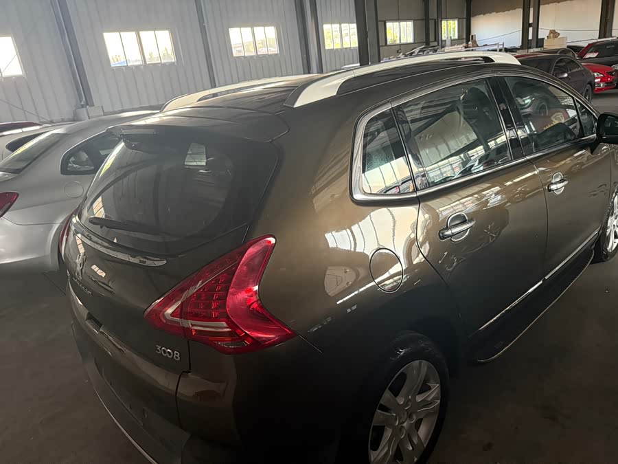 Peugeot 3008 2015 car image #6