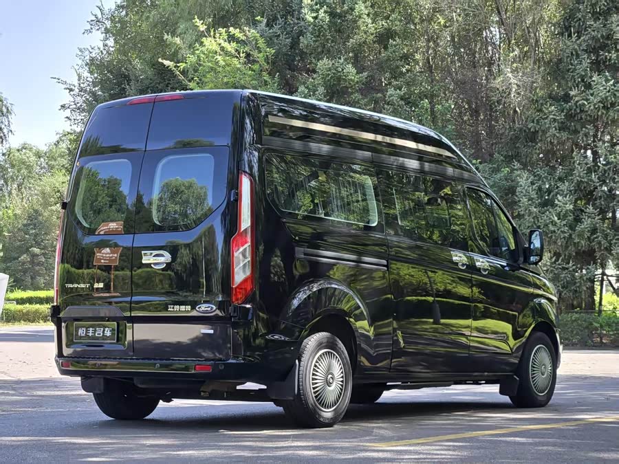 Ford Transit 2022 immagine di auto #6