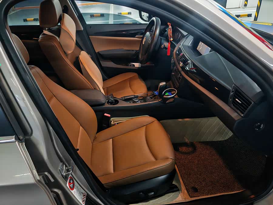 BMW X1 (Imported) 2010 car image #6