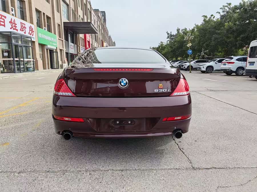 BMW 6 Series 2010 #6 BMW 6 Series 2010 car image #6