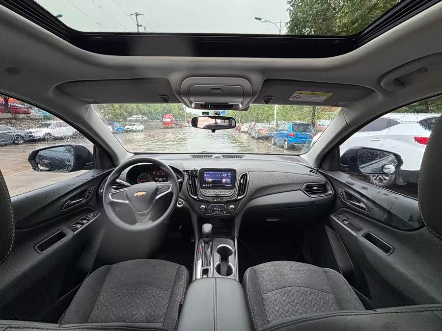 Chevrolet Equinox 2021 car image #6